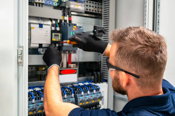 Best Circuit Breaker Repair  in Aitkin, MN